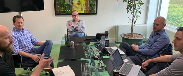 Growth hacking roundtable 600 250