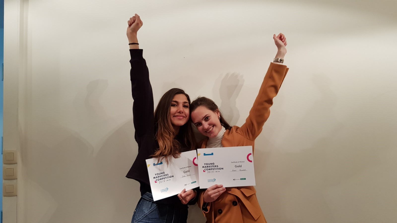 YMC19 Winnaars alone